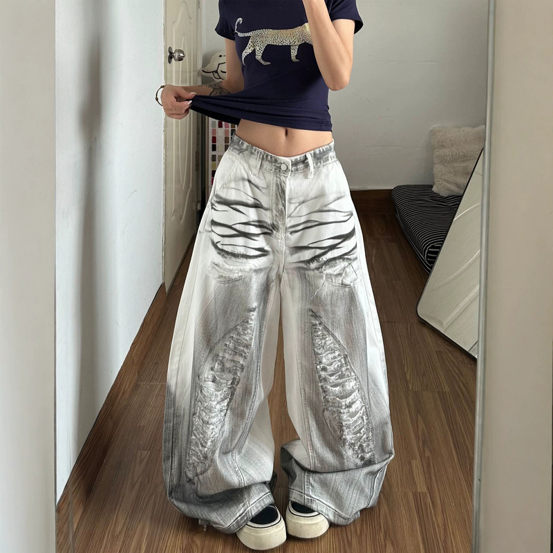 American retro distressed ripped jeans for women, 2026 summer trendy loose-fitting floor-length curved wide-leg pants American retro distressed ripped jeans for women, 2026 summer trendy loose-fitting floor-length curved wide-leg pants
