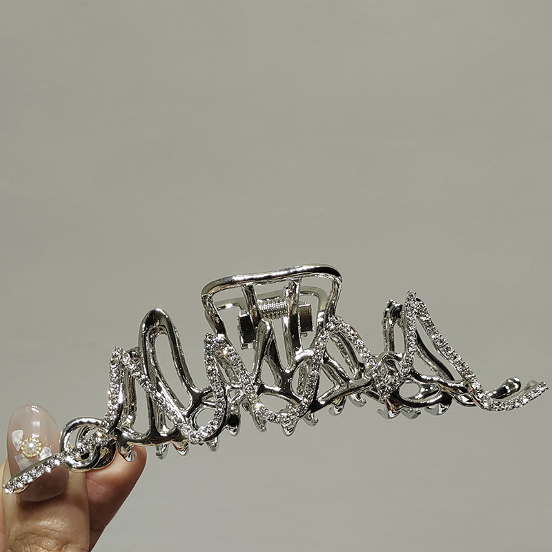 Metal Diamond-studded Personality Irregular Hairpin display picture 2