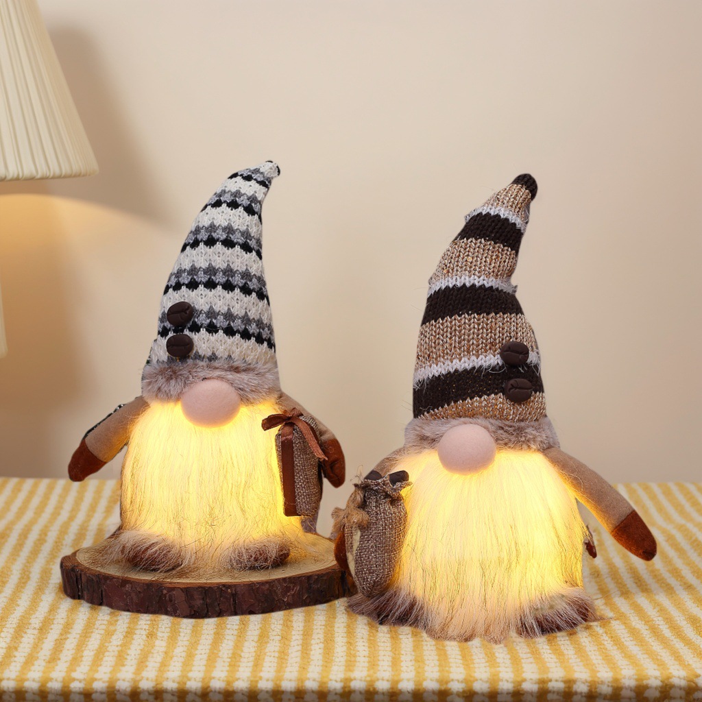 Trineo navideño adornos de alta gama con sombrero de punto ligero muñeca luminosa muñeca Rudolph decoración creativa regalo