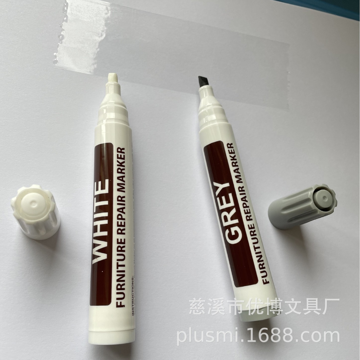 [Promoción de Septiembre en Existencia] Rotulador para Reparación de Pisos, Rotulador para Restauración de Color de Muebles y Puertas de Madera, Crayones, Sacapuntas