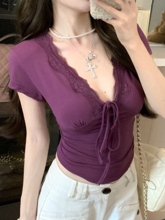 Sexy Pure Desire Lace-Trimmed Tie-Up Deep V-Neck Short-Sleeve T-Shirt for Women, Stylish Low-Cut Slim-Fit Short-Sleeve Top for Women