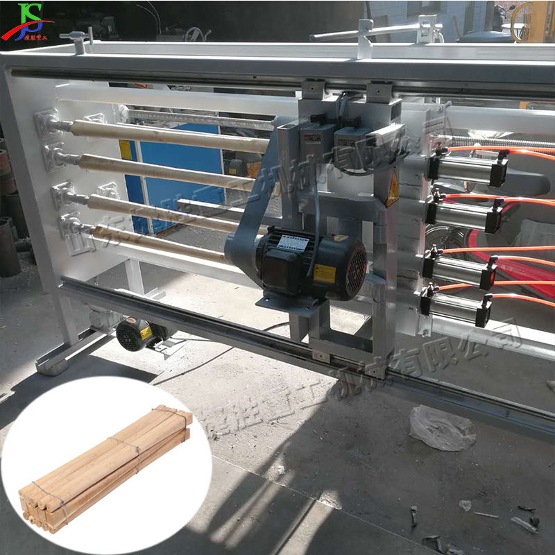 Máquina automática de la azada de cuatro estaciones de pico mango de madera varilla redonda máquina horizontal azada martillo varilla de madera Sander