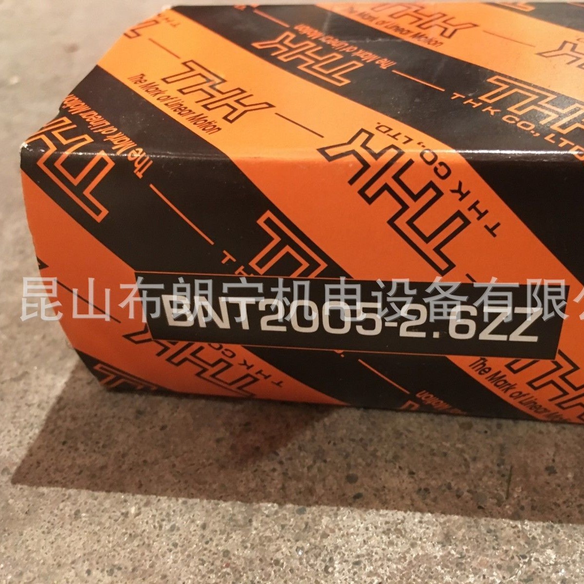 日本THK ST60UUB ST20UUB ST25UUB ST30UUB ST35UUB 轴承代理商