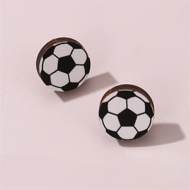 1 Pair Simple Style Rugby Heart Shape Football Wood Ear Studs display picture 15