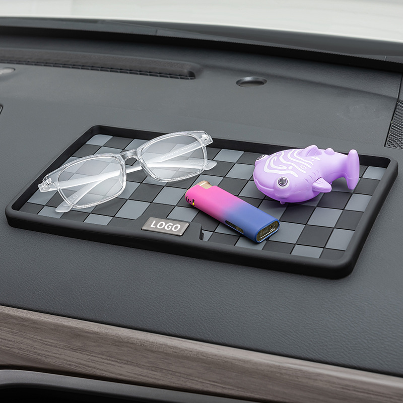 New car dashboard anti-slip mat with number plate, multifunctional vehicle-mounted elevated storage mat