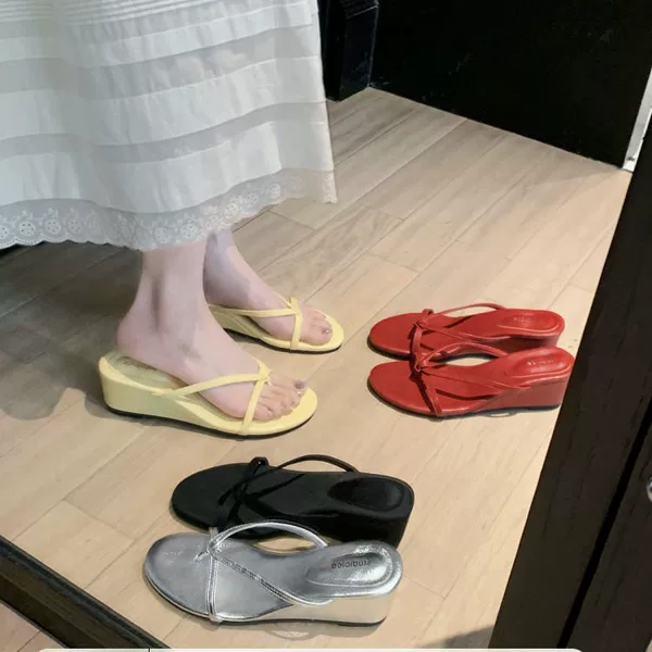 In Stock, Same Style, 6cm Heel Height~ French-Style Thong-Toe Fairy-Style Outdoor Thin-Strap Wedge Sandals for Women, Summer, Small Size 31