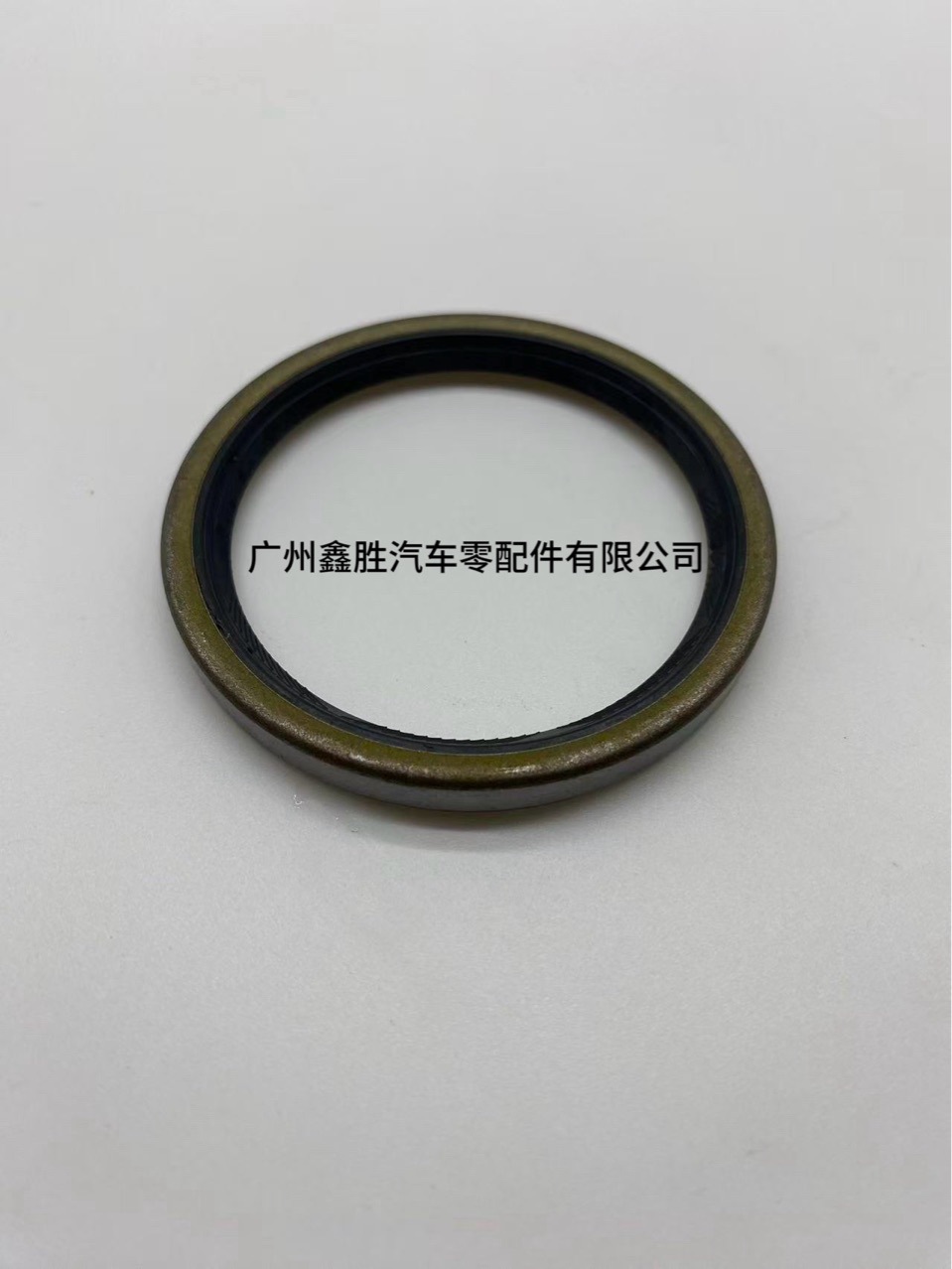 90310-t0008 Is Suitable for Toyota Hilac Ggn1251Kd2Kd Rear Wheel Oil Seal Seal Ring Oil Seal