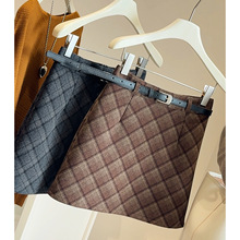 复古格纹毛呢半身裙女2025新款秋冬小个子高腰a字包臀防走光短裙