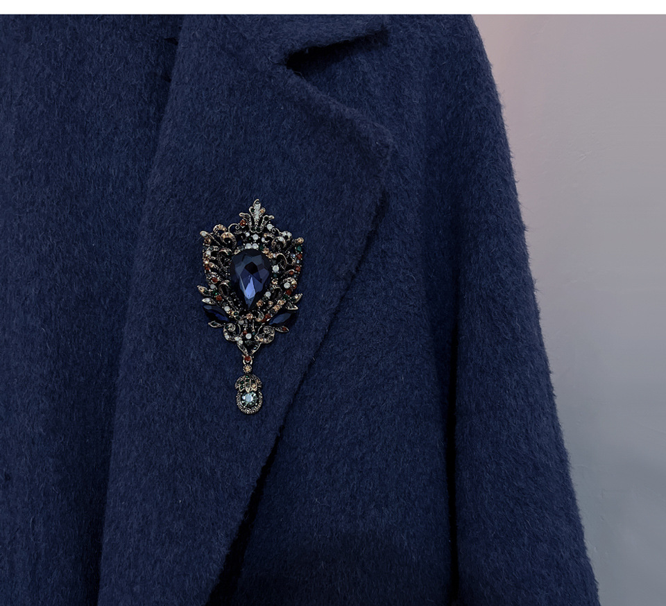 Daily Occasion Alloy Material Retro Pin Water Droplets Alloy Plating Inlay Glass Unisex Brooches