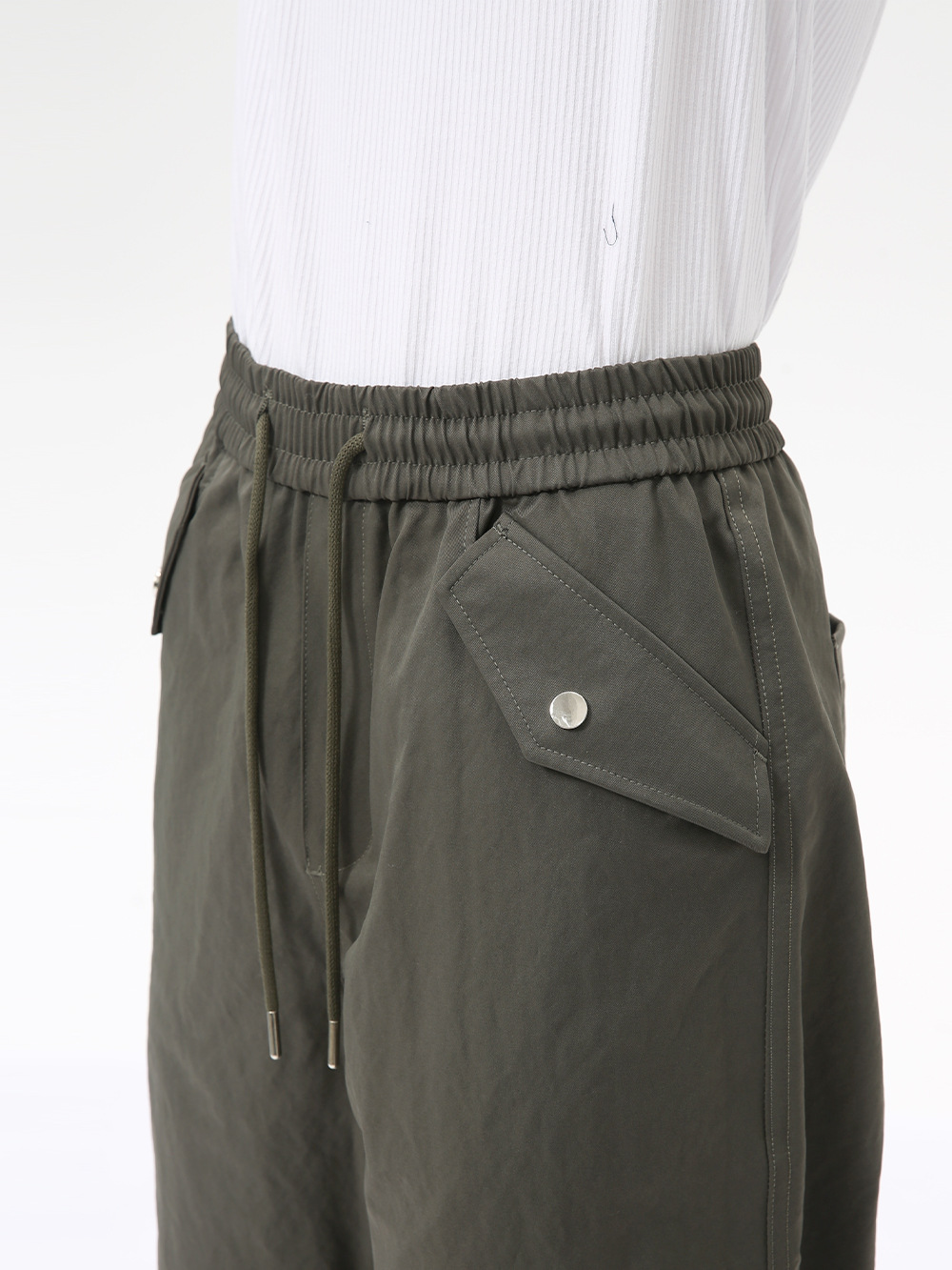 MTLCLOTHES Hombres| 2024 otoño nuevo producto simple herramienta de viaje chaqueta con cremallera pantalones de color sólido conjunto