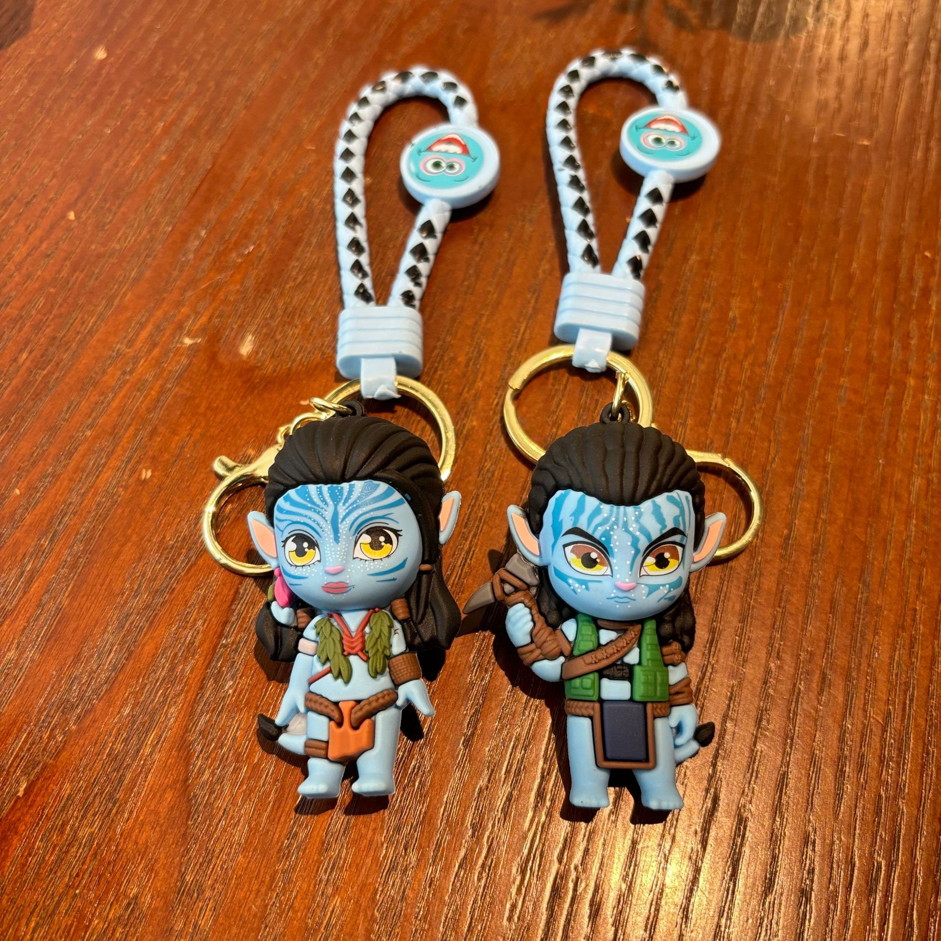 Creativo de dibujos animados avatar llavero de silicona tridimensional bolso de muñeca pareja colgante llavero de coche regalo