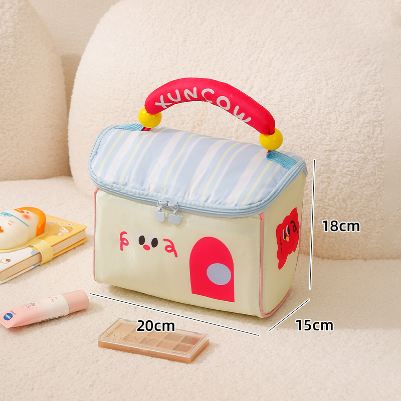 Blue lid and yellow body thermal bag