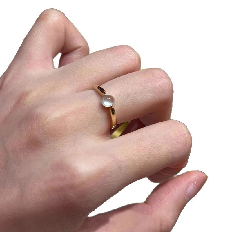 Anello elegante in calcedonio stile francese retrò per donna_voghion.com
