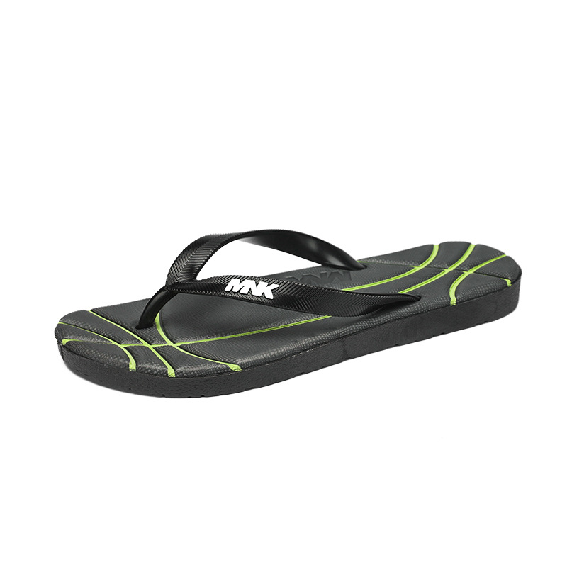 Chanclas de celebridades de Internet para hombres transfronterizos de gran tamaño verano nuevo estilo ropa exterior tendencia playa al aire libre chanclas para hombres en stock