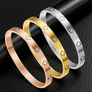 ���CŮ�߼���Ů��С������ɫ���_�R�����֭h���P䓚W���Ʒ���l