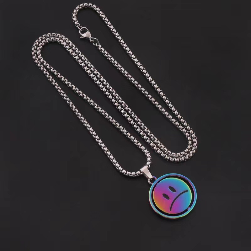 Rotating Smiling Face Double Faced Expression Necklace For Unisex_voghion.com