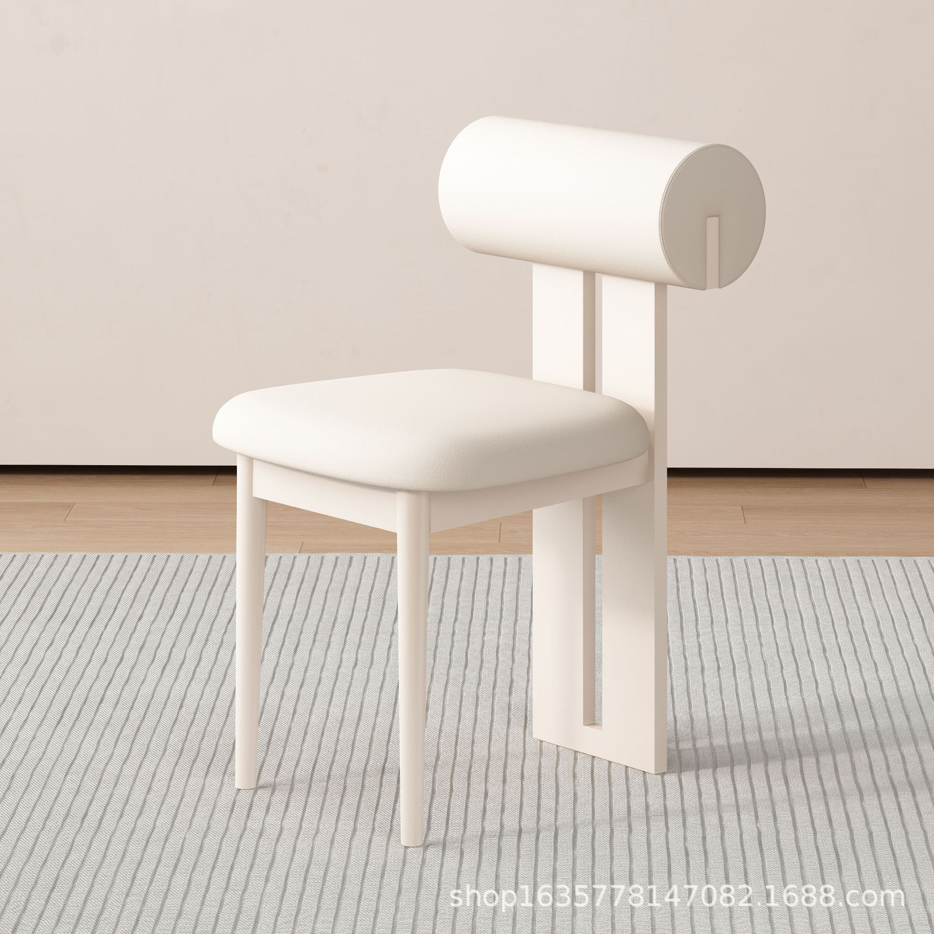Silla de comedor de madera maciza medieval francesa retro silla de respaldo doméstica diseñador nórdico silla de hipopótamo casual fábrica de origen
