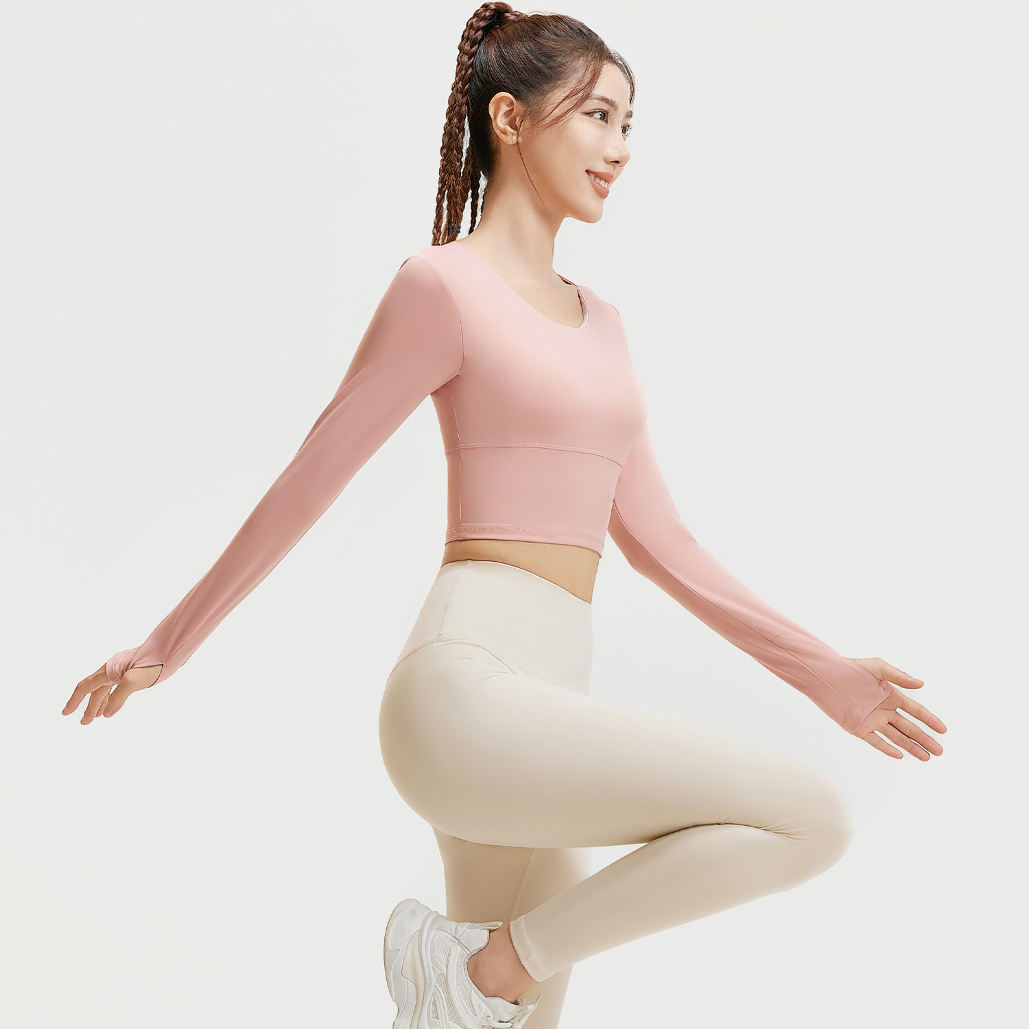 Juyi Tang primavera y otoño slimming yoga set de modelado delgado cruzado belleza de espalda fitness manga larga set de mujer