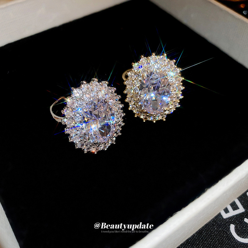 Real oro galvanizado ZIRCON oval anillo abierto vintage corte estilo luz anillo de lujo alto sentido moda Accesorios al por mayor