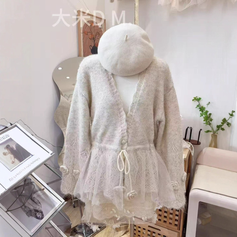 2025 Autumn and Winter Gentle Style French Lace Drawstring Lace-Up Patchwork Sweater Super Nice Knitted Cardigan Jacket for Women 2025 Autumn and Winter Gentle Style French Lace Drawstring Lace-Up Patchwork Sweater Super Nice Knitted Cardigan Jacket for Women