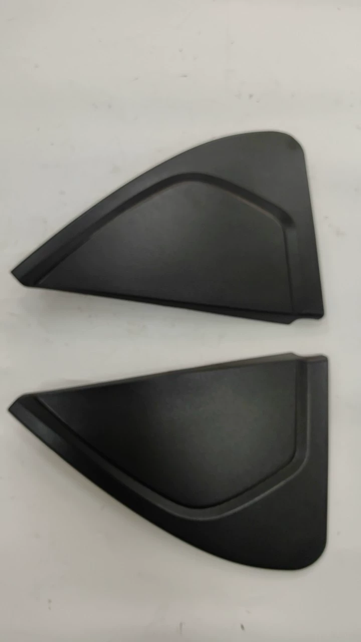 Крышка окна треугольника AVEO 05 96583066 96583067