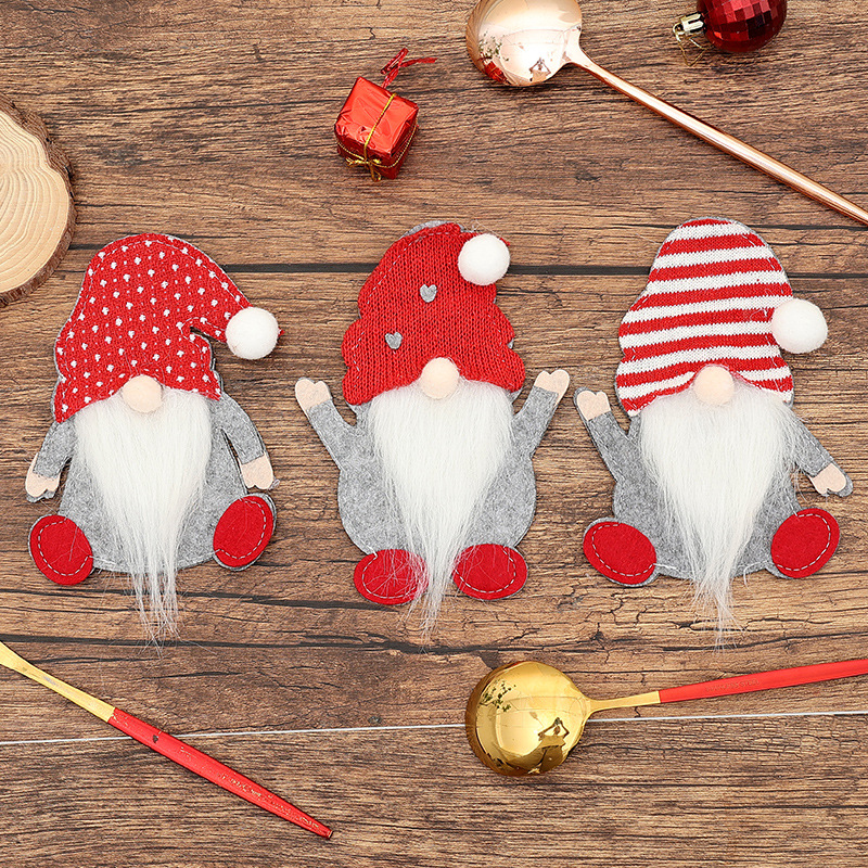 Cross-border new Christmas decoration old man's knife and fork set dwarf doll knife and fork bag Rudolph table decoration ornaments