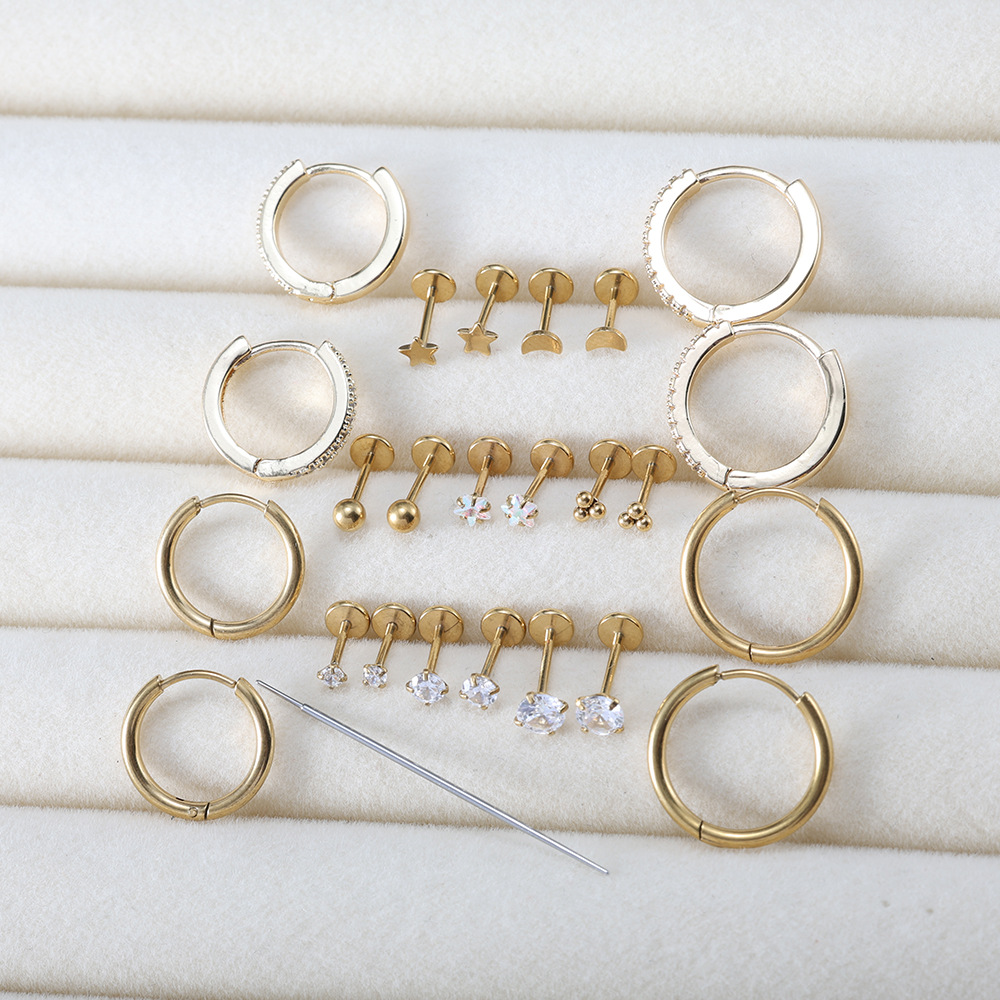 Pointed titanium steel lip stud product view