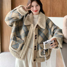 韩版格子羊羔绒毛呢外套女年秋冬季新款显瘦加棉加厚呢子大衣