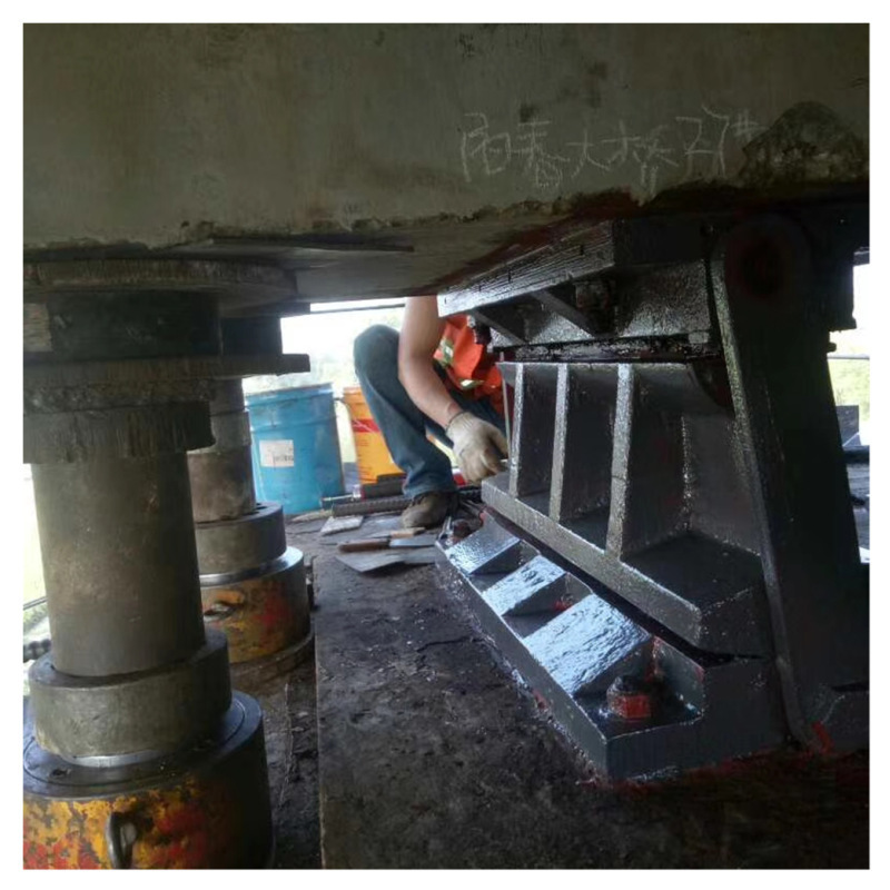 旧桥支座更换调整桥梁橡胶支座更换维修PLC同步顶升更换支座施工