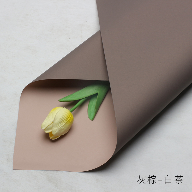 Venta directa de fábrica de papel de embalaje de flores impermeable bicolor Ouya papel ramo floristería floristería material de embalaje floral al por mayor