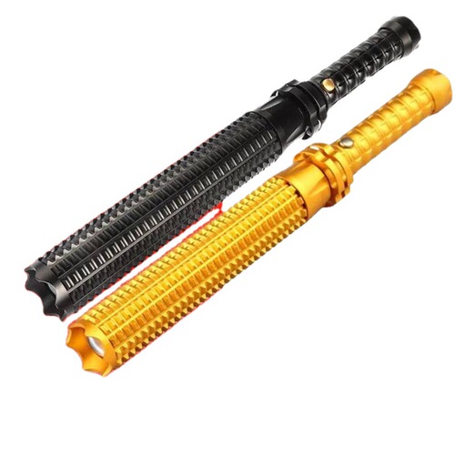 Q5 strong light flashlight mace telescopic zoom wide angle rechargeable waterproof long shot wholesale