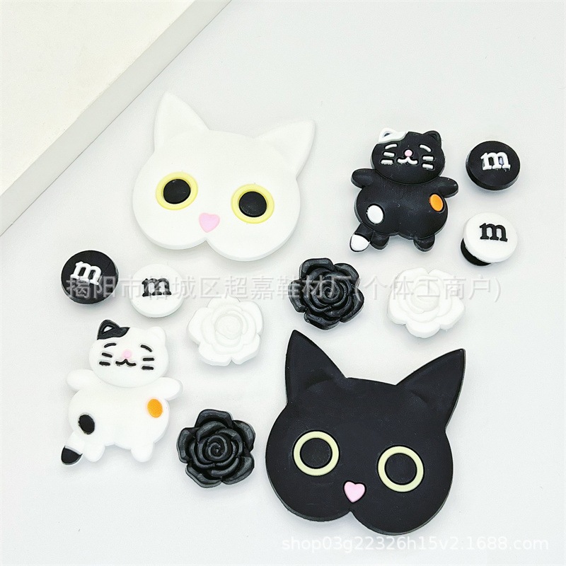 DS-056 Juego de 12 piezas de gato blanco y negro entrecerrando los ojos