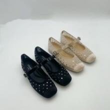 ����Ҵ�����í��ǳ�ڵ�ЬŮһ�ֿ�������Ьƽ��Ь26336