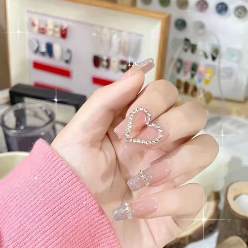 Purely Handmade Manicure Wearable Nail Patch Glittering Chain Heart Sexy Hot Style Whitening Nail Patch Pure Desire