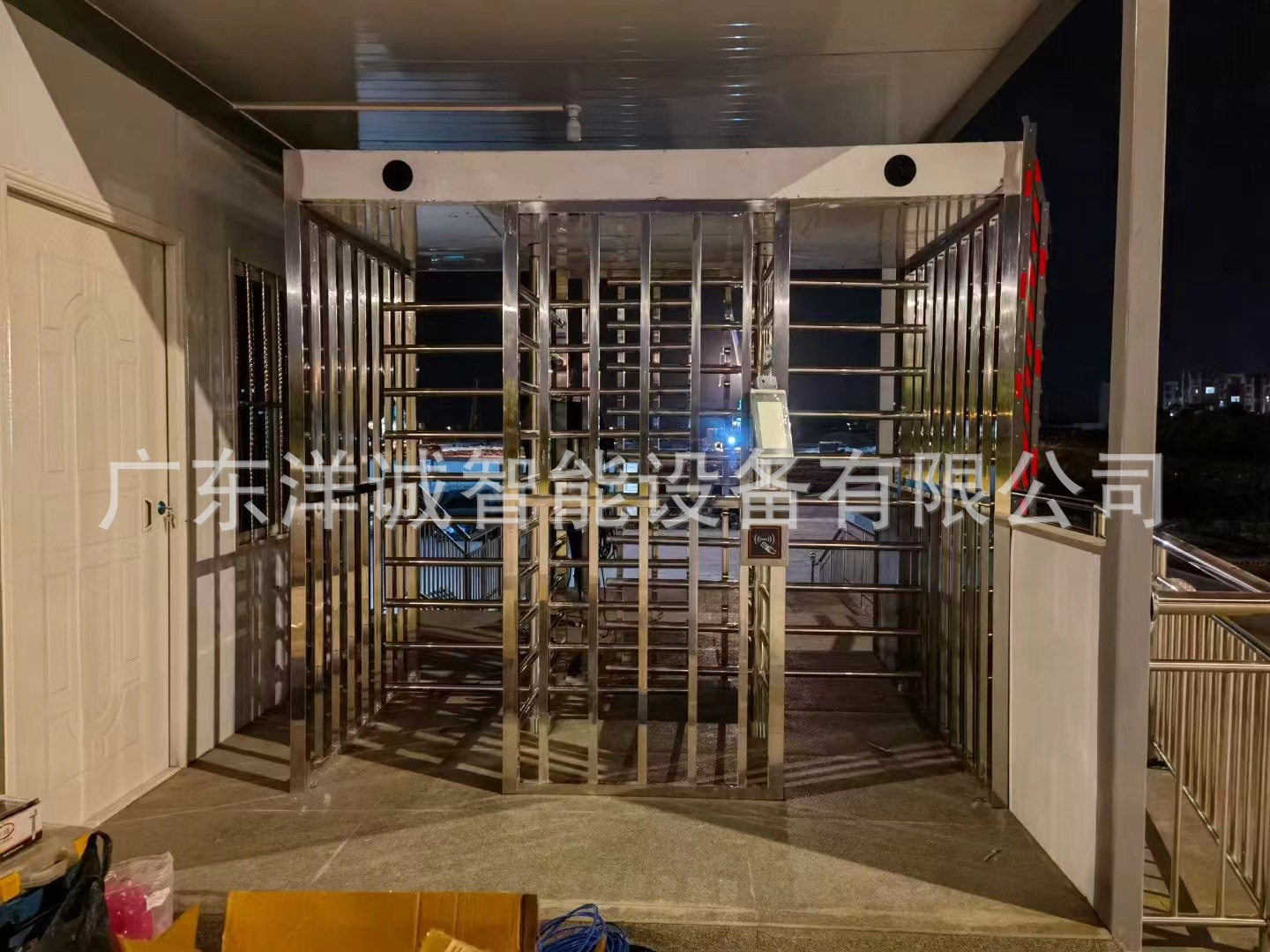 小区二维码门禁全高闸工地实名制系统双门全高转闸医院出口旋转门