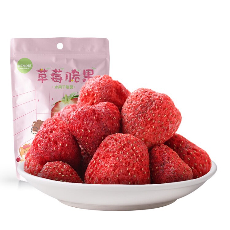 Three Squirrels_Freeze-dried Strawberry Crispy Fruit 30g Whole Grain Crispy Strawberry Pieces Dried Fruit Strawberry Crisp Snack
