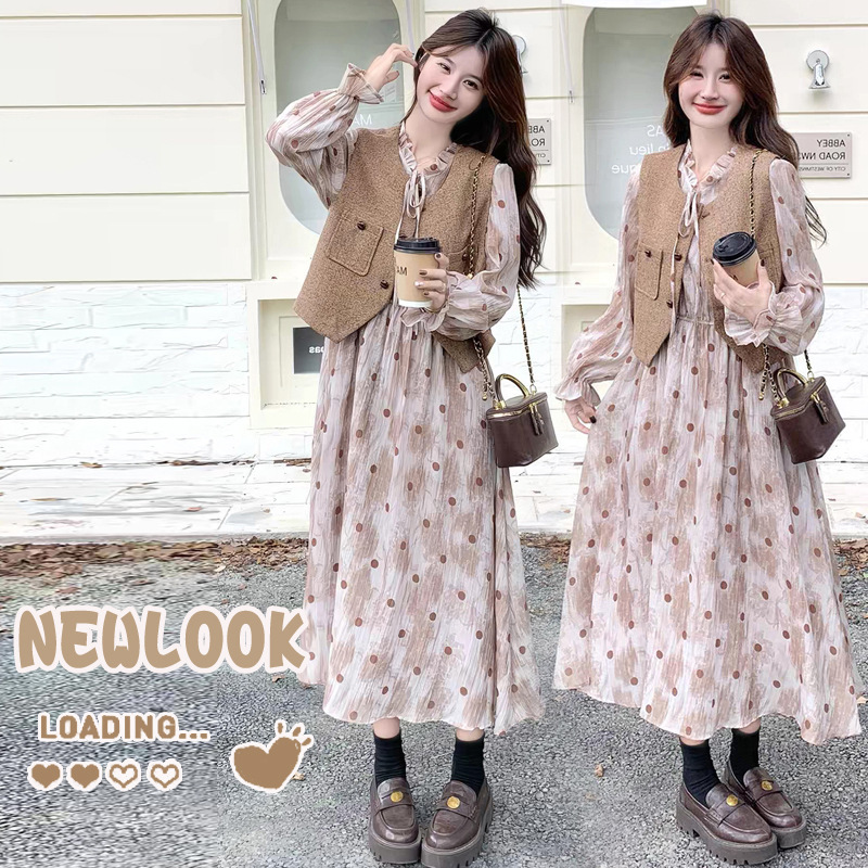 Maternity Wear 2026 Spring New Style Super Stylish Retro Vest Polka Dot Maternity Dress Two-Piece Set
