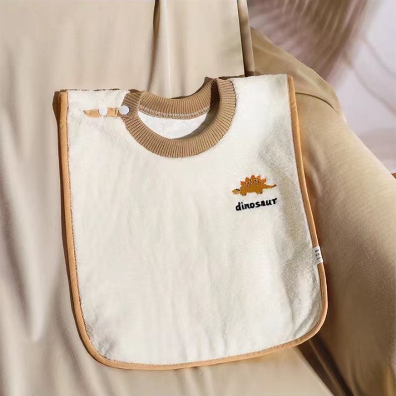 Children's universal double-sided waterproof bib for face washing