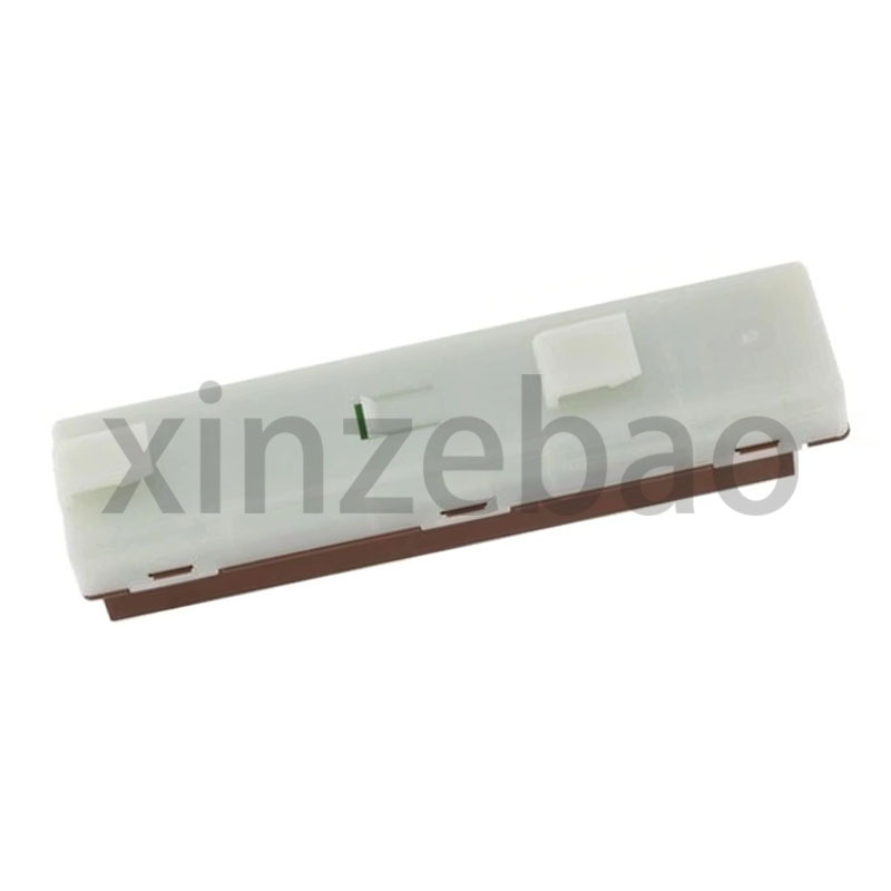 0009820012 Is Suitable for Mercedes-Benz E-Class Cls Amg B-Class Brabus Bosu Cls Distributor