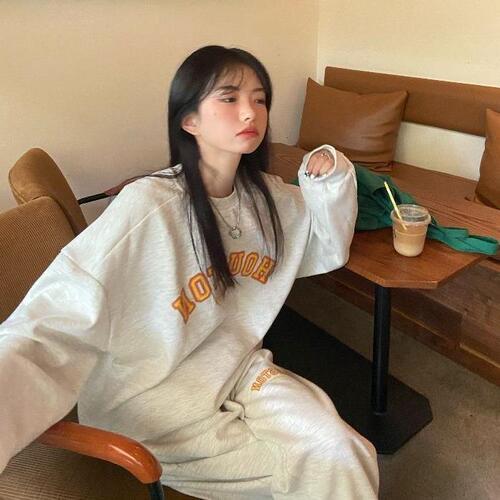 Lazy style fashionable casual sportswear suit for women's autumn loose sweater coat for sweatpants, leg tight pants, two-piece set