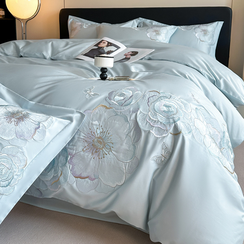 Show Off Your Style with the Mercury Home Textiles Four-Piece Set: a Luxurious Pure Cotton Four-Piece Set with Embroidered Duvet Cover, Bed Sheet, Long-Staple Cotton, and All-Cotton Gift Set