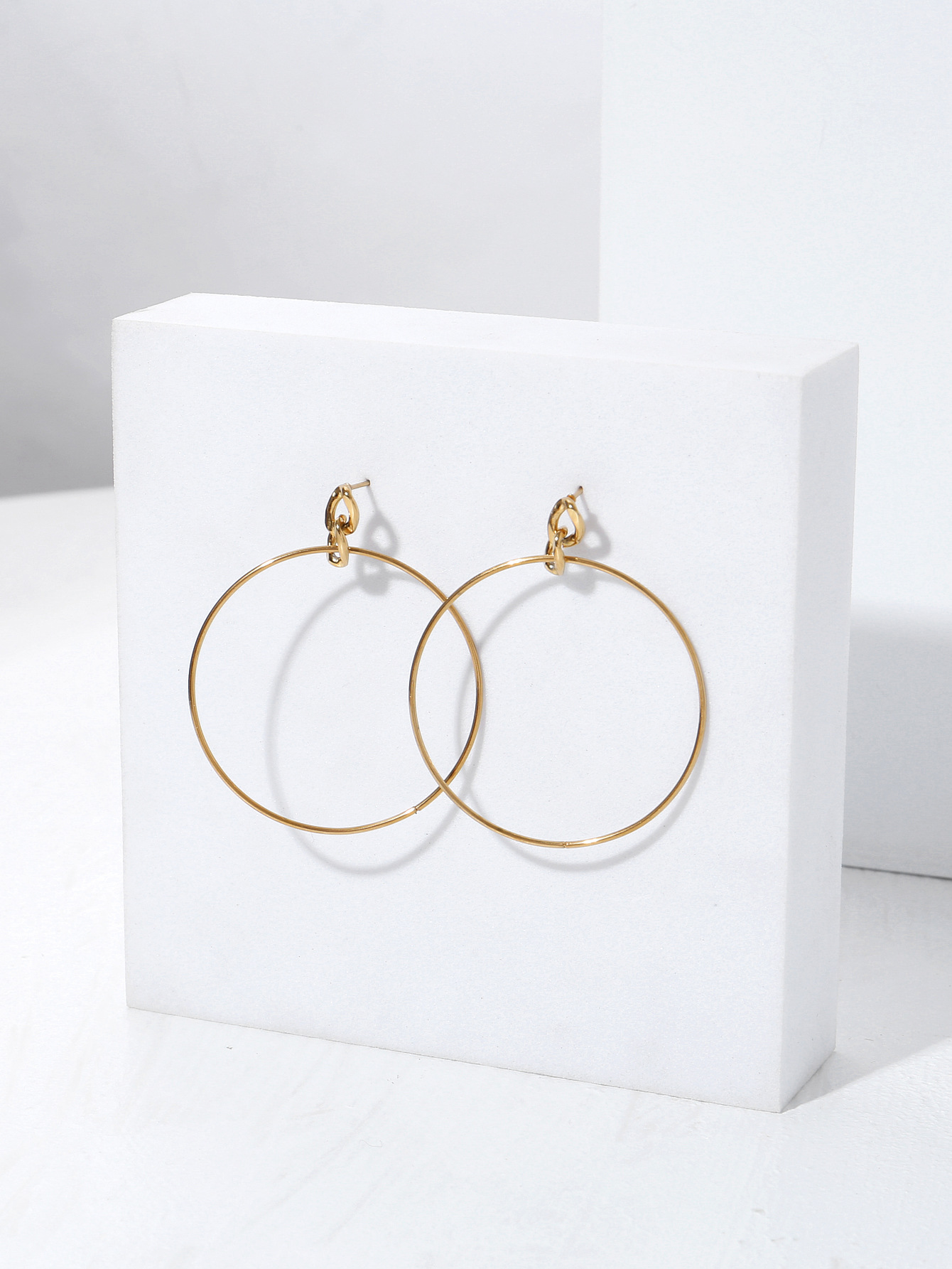 Fashion Stainless Steel 18k Gold Plated Large Hoop Earrings display picture 5