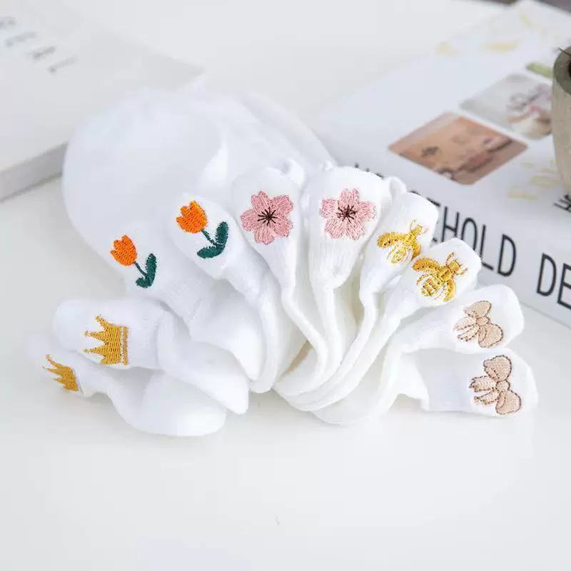 Носки Женские короткие носки Весенне-летние тонкие белые невидимые носки с вышивкой Симпатичные невысокие носки-лодочки в японском стиле Хлопковые носки для студентов