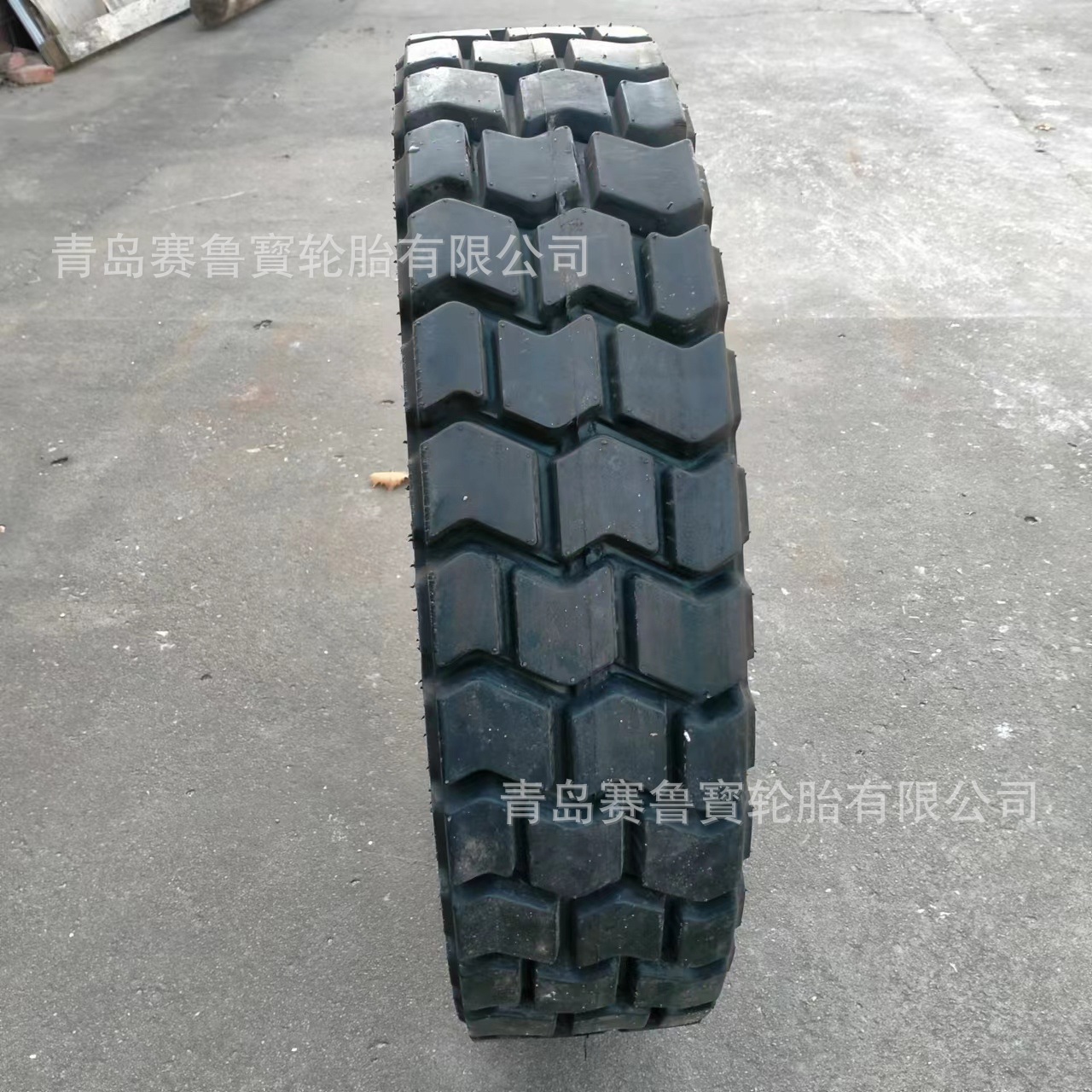 8.00-20  铲车轮胎  工程叉车轮胎 小块花纹