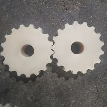 尼龙齿轮MC尼龙加工件  直/斜齿传动机械耐磨齿轮尼龙制品加工