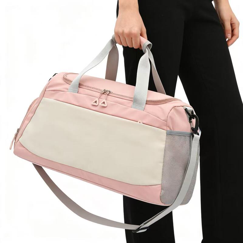 Popular Color-Blocked Multi-Functional Sports Bag with Independent Shoe Compartment, Large Capacity, Dry and Wet Separation, Suitable for Yoga, Swimming, and Travel Popular Color-Blocked Multi-Functional Sports Bag with Independent Shoe Compartment, Large Capacity, Dry and Wet Separation, Suitable for Yoga, Swimming, and Travel
