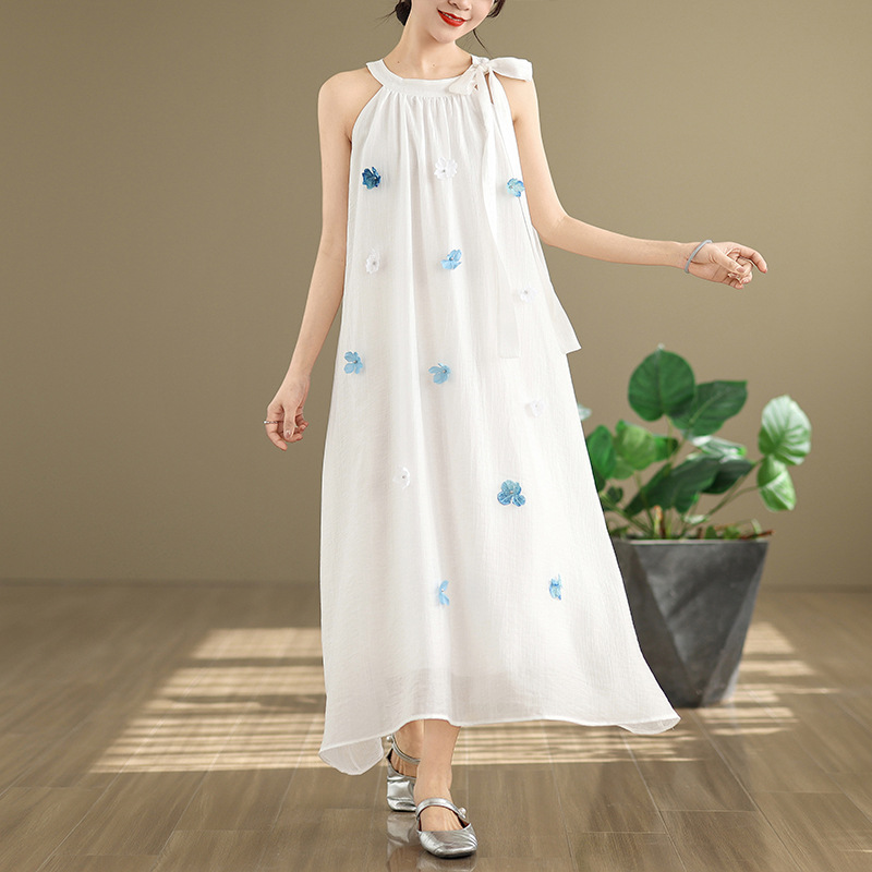 Three-Dimensional Flower Sleeveless Halter Dress For Women's Spring French Style Loose Belly Covering Blue Halter Long D_ecoleips.com