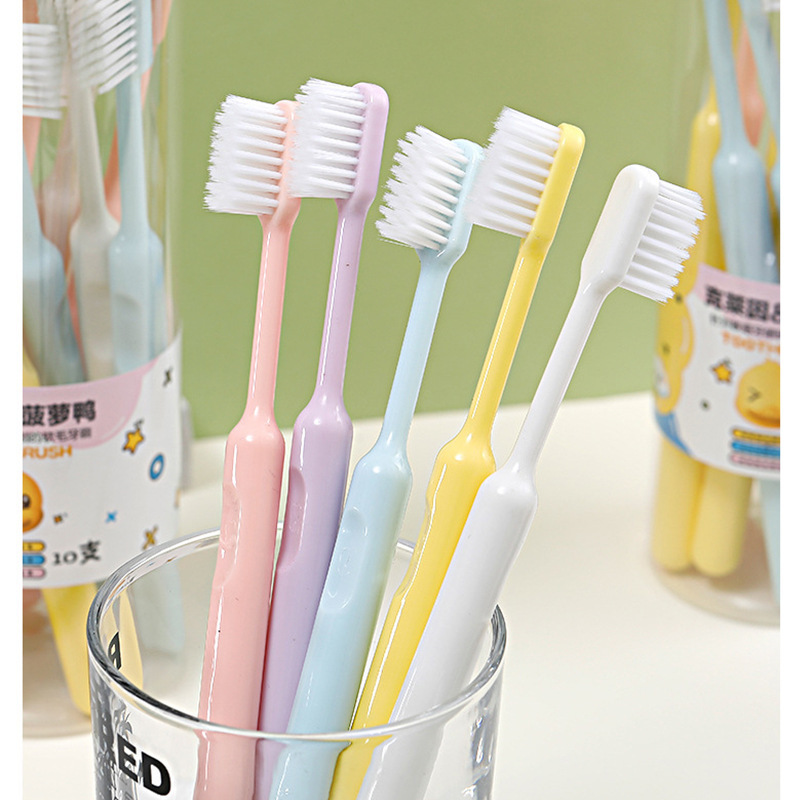 Cepillo de dientes de pelo suave, cepillo de dientes de pelo suave de pelo nanométrico, cepillo de dientes desechable para mujeres y hombres.