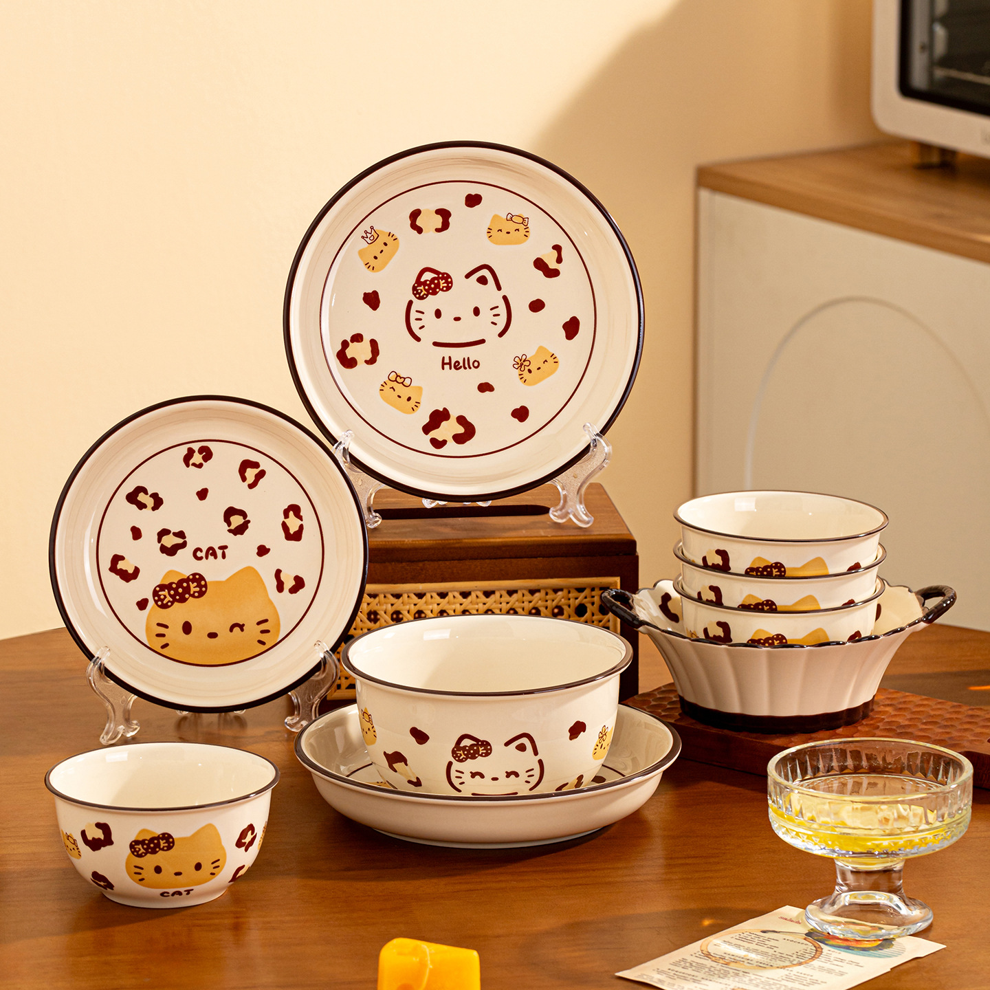 Caricatura gatos platos de cerámica platos cubiertos de alto valor de cara regalo para niños encantadores regalo de cumpleaños platos de arroz al por mayor