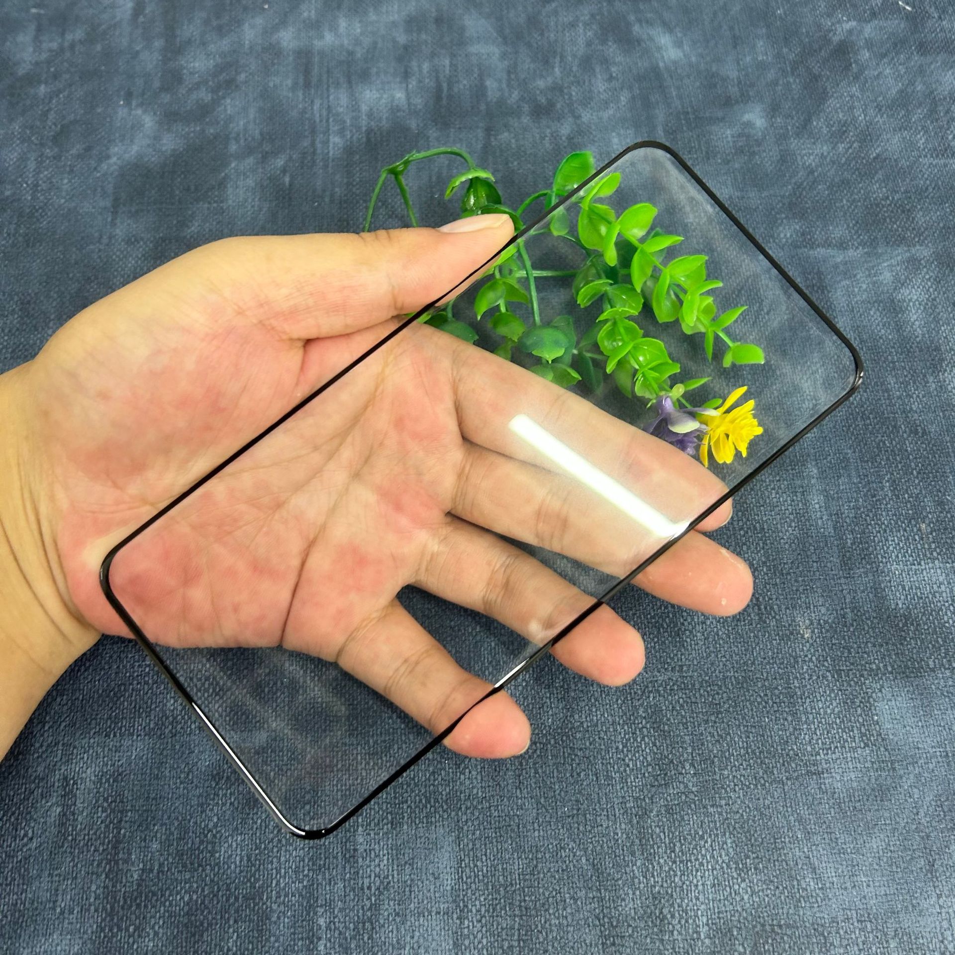 Silk -printed full -screen high -definition steel film (vacuum electroplating oil)